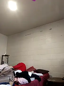 Snapshot of SITHANDRAH chatting on 03-12-26, 09:54 SITHANDRAH online show from 03-12-26, 09:54