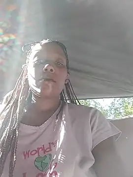 Snapshot of SITHANDRAH chatting on 04-03-26, 02:04 SITHANDRAH online show from 04-03-26, 02:04