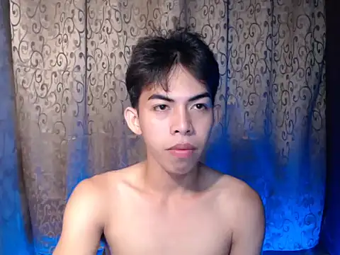 Urhotsilverboy online show from 11-10-25, 04:55