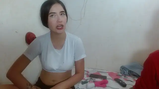 the breasts of desir  online show from 11-20-25, 03:12