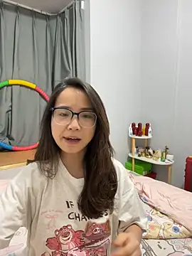 Hmm 0303 online show from 12-16-25, 02:22