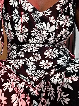 Snapshot of Rihasna chatting on 11-05-25, 02:50 Rihasna online show from 11-05-25, 02:50