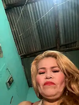 Snapshot of dirty_mother3 chatting on 12-22-25, 02:03 dirty mother3 online show from 12-22-25, 02:03