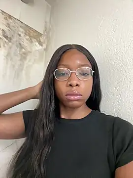 SwissMirelle online show from 11-08-25, 04:07