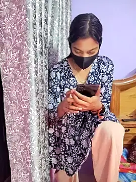 Student12th online show from 01-15-26, 04:22