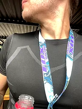 Snapshot of Nick_juniorrx chatting on 11-09-25, 03:32 Nick juniorrx online show from 11-09-25, 03:32