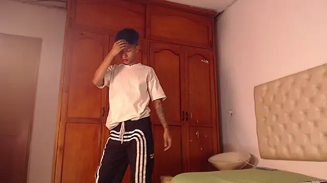 Tessachains 2  online show from 02-12-26, 01:55