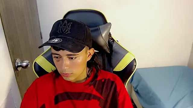 Tatann 18 online show from 11-15-25, 03:08