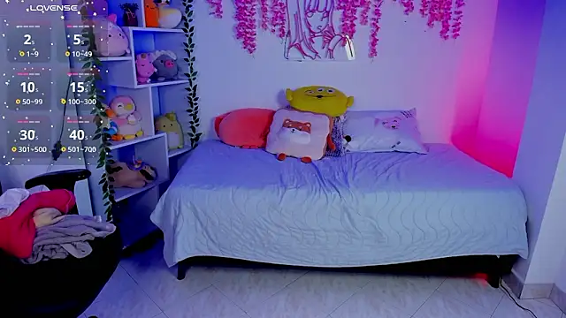 Snapshot of _hanna_sky chatting on 02-07-26, 11:14 hanna sky online show from 02-07-26, 11:14