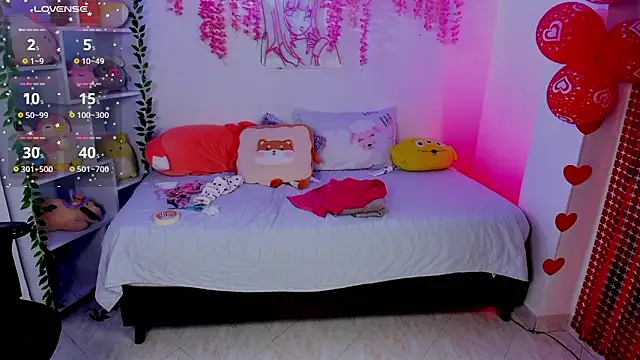 Snapshot of _hanna_sky chatting on 02-21-26, 12:06 hanna sky online show from 02-21-26, 12:06