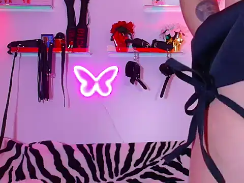 ItsMimi  online show from 11-08-25, 09:35