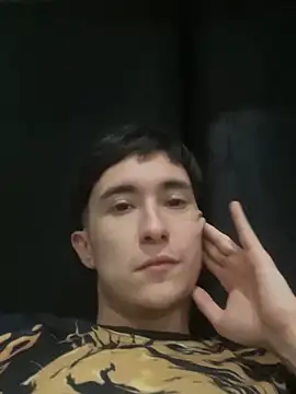 Snapshot of Mauriciolezcar chatting on 11-06-25, 01:06 Mauriciolezcar online show from 11-06-25, 01:06