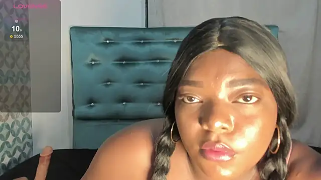 Snapshot of Tamaramilleer chatting on 02-23-26, 06:11 Tamaramilleer online show from 02-23-26, 06:11