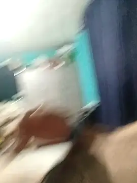 Snapshot of Loquillopajero chatting on 02-25-26, 12:15 Loquillopajero online show from 02-25-26, 12:15