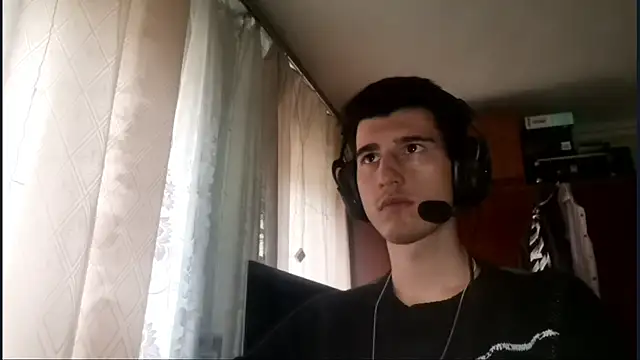 JamesLagerfeld online show from 11-06-25, 10:16