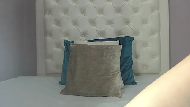 rossibaker online show from 11-27-25, 05:09