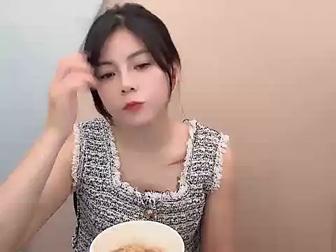 tw tiffany online show from 11-26-25, 09:43