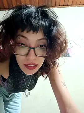 Snapshot of Axel911b chatting on 11-22-25, 05:39 Axel911b online show from 11-22-25, 05:39