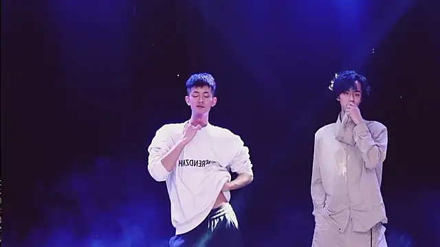 Snapshot of AAA-winner chatting on 01-19-26, 04:27 AAA-winner online show from 01-19-26, 04:27