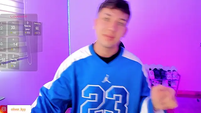 Snapshot of oliveer__kyy chatting on 11-07-25, 03:12 oliveer kyy online show from 11-07-25, 03:12