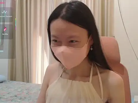 Lil-Cherries online show from 11-25-25, 02:22