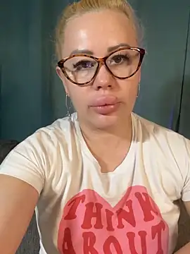 MonnyStef online show from 02-24-26, 03:32