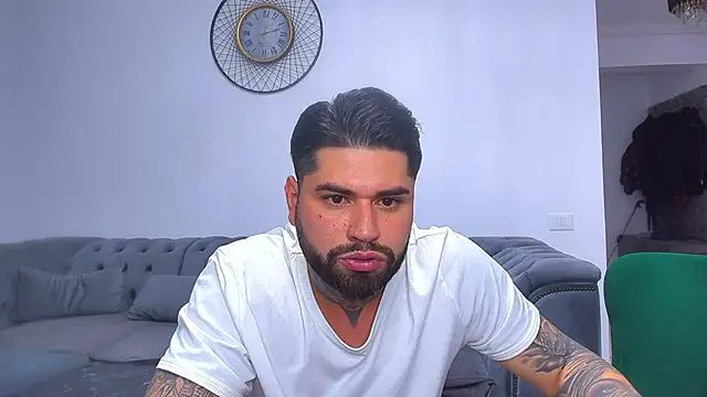 alexandermoris online show from 12-17-25, 08:48