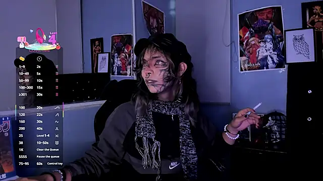 luxiel  online show from 12-18-25, 10:27