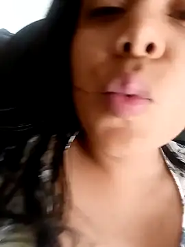 Snapshot of LorieFerrer chatting on 02-08-25, 08:21 LorieFerrer online show from 02-08-25, 08:21