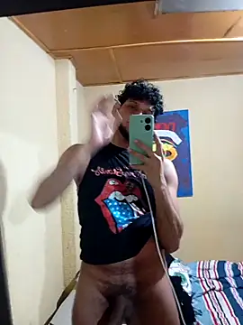 Snapshot of prototipoA45 chatting on 11-24-25, 03:39 prototipoA45 online show from 11-24-25, 03:39