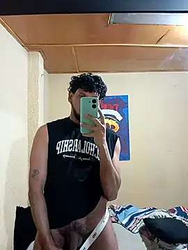 Snapshot of prototipoA45 chatting on 11-27-25, 04:47 prototipoA45 online show from 11-27-25, 04:47