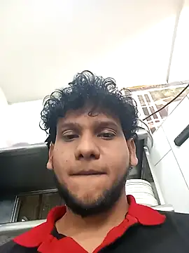 Snapshot of prototipoA45 chatting on 12-14-25, 06:23 prototipoA45 online show from 12-14-25, 06:23