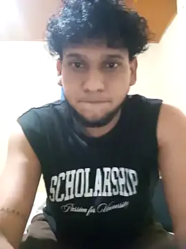 Snapshot of prototipoA45 chatting on 12-22-25, 03:14 prototipoA45 online show from 12-22-25, 03:14