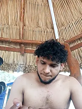 Snapshot of prototipoA45 chatting on 01-05-26, 07:39 prototipoA45 online show from 01-05-26, 07:39