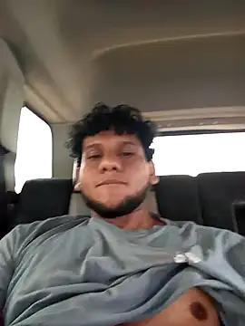 Snapshot of prototipoA45 chatting on 01-12-26, 02:00 prototipoA45 online show from 01-12-26, 02:00