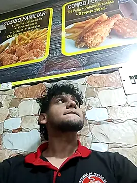 Snapshot of prototipoA45 chatting on 02-04-26, 11:31 prototipoA45 online show from 02-04-26, 11:31