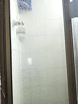 Snapshot of prototipoA45 chatting on 02-14-26, 05:15 prototipoA45 online show from 02-14-26, 05:15