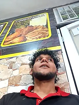 Snapshot of prototipoA45 chatting on 02-14-26, 10:06 prototipoA45 online show from 02-14-26, 10:06