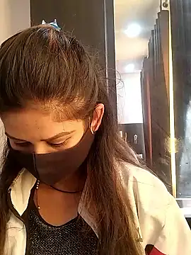 Snapshot of black_and_white_choco chatting on 01-12-26, 07:57 black and white choco online show from 01-12-26, 07:57