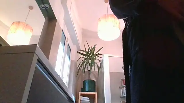 CuteDaddy92 online show from 11-25-25, 01:33