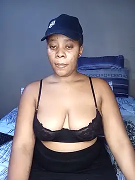 Emmylove-xr25 online show from 02-03-26, 07:52