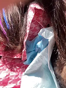 Snapshot of luna-sisi chatting on 04-04-26, 05:27 luna-sisi online show from 04-04-26, 05:27