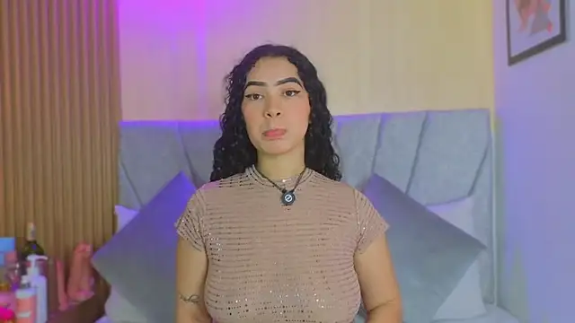 paulina  rose online show from 02-26-26, 07:35