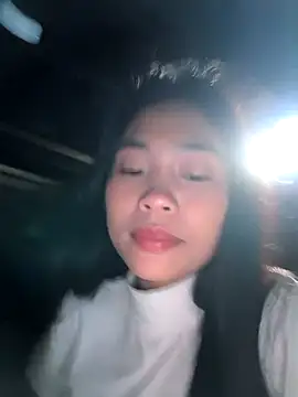 Lynly k2 online show from 12-19-25, 10:00