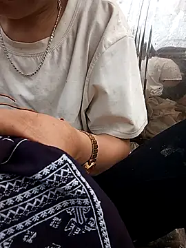 Lynn-122 online show from 04-16-26, 10:27