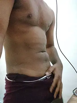 YoursLad4 online show from 11-07-25, 05:57