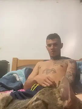 paulo527  online show from 11-13-25, 07:46