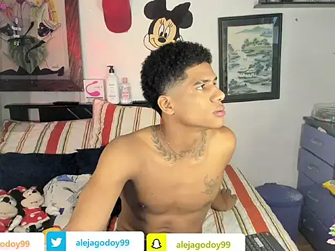 JUANBIGCOCK21CM online show from 11-21-25, 01:48