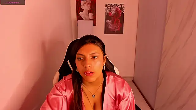 jen lopez03 online show from 11-12-25, 01:00