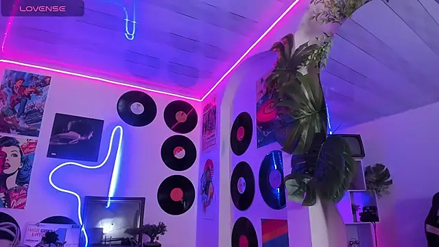 Heidy palmer online show from 02-10-26, 08:46